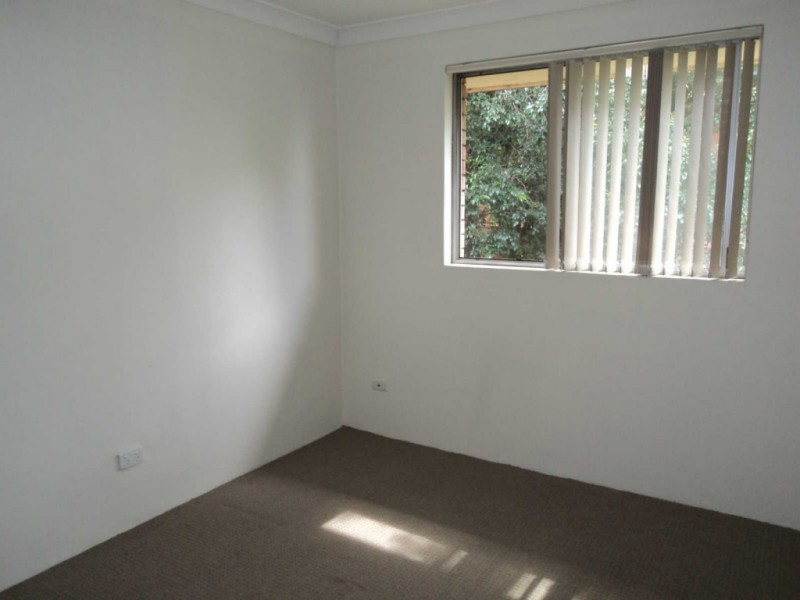 9/47 KENYONS ROAD, Merrylands NSW 2160