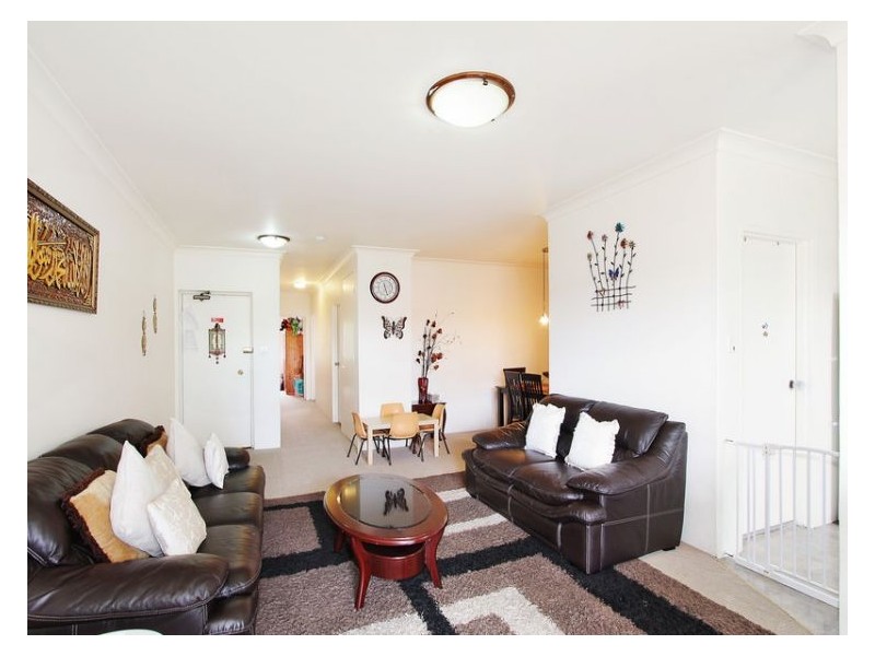 9/61-63 Windsor Road, Merrylands NSW 2160