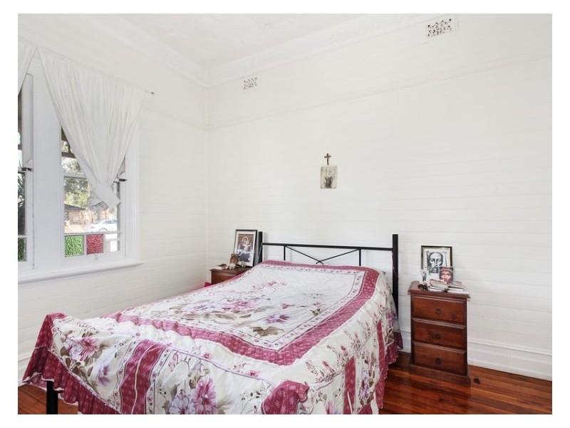 33 Walker Street, Merrylands NSW 2160