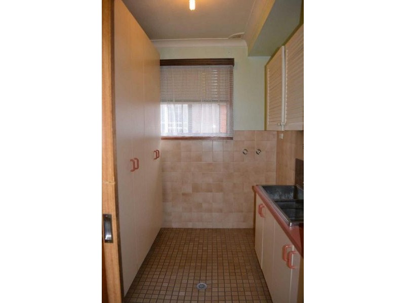 16 LOUGH AVENUE, Guildford NSW 2161