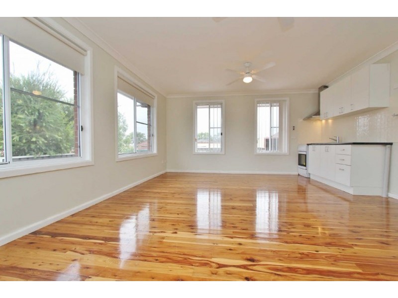 5B CROFT AVENUE, Merrylands NSW 2160