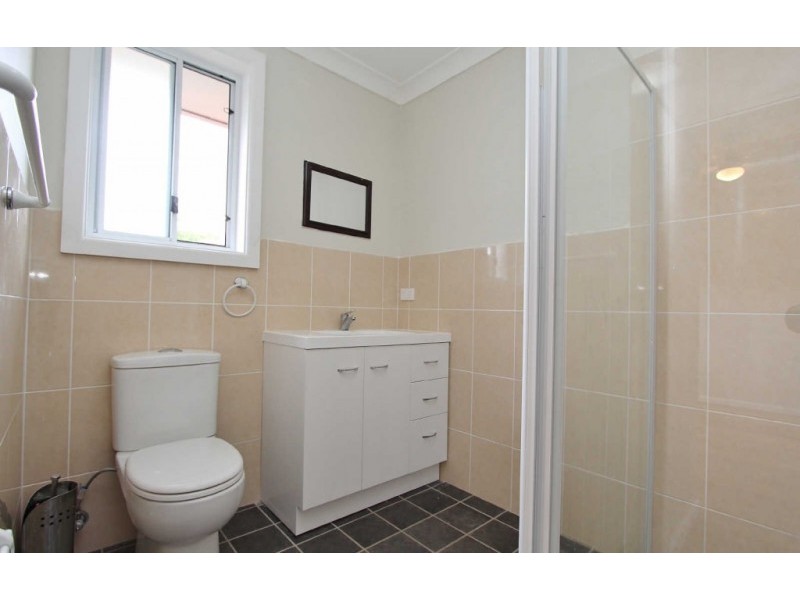 5B CROFT AVENUE, Merrylands NSW 2160