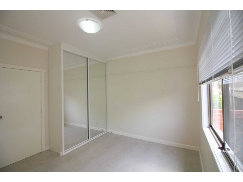 24 AVISFORD STREET, Fairfield NSW 2165