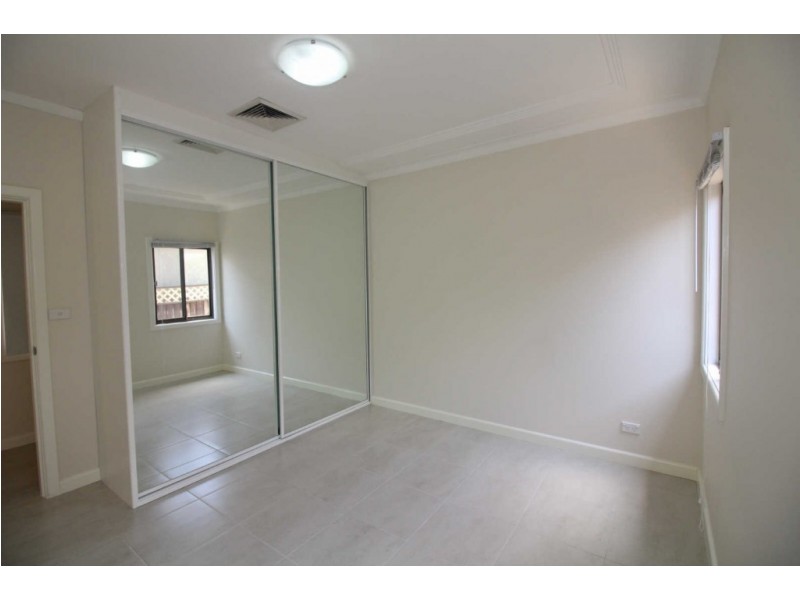 24 AVISFORD STREET, Fairfield NSW 2165