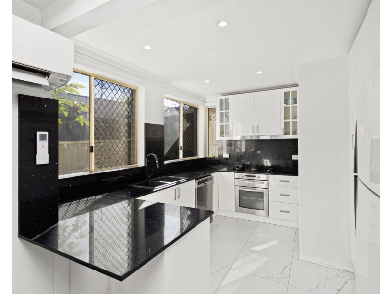 2/122 Walpole Street, Merrylands NSW 2160