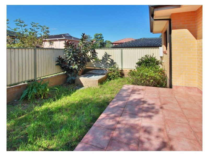 6/16 Rickard Street, Merrylands NSW 2160