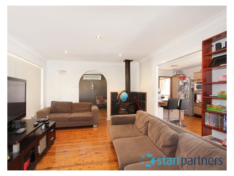 7 Wiley Place, Guildford NSW 2161