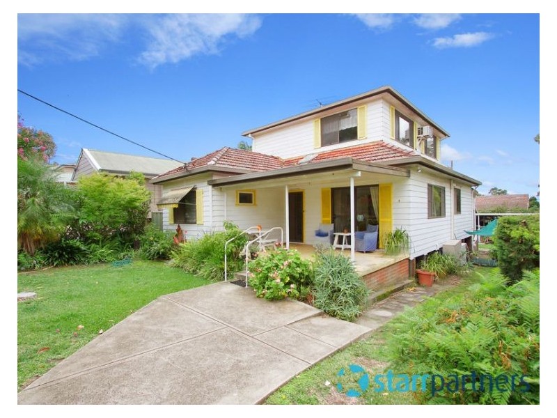 8 Bangor Street, Guildford NSW 2161