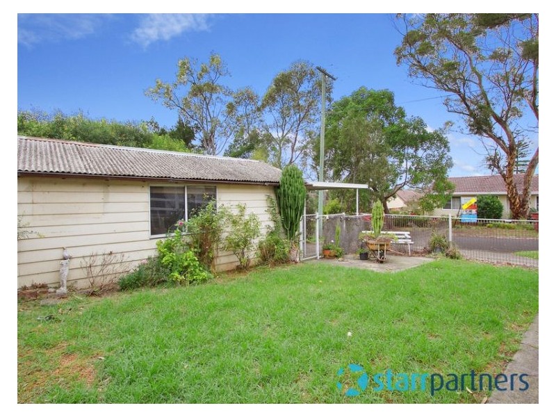 8 Bangor Street, Guildford NSW 2161