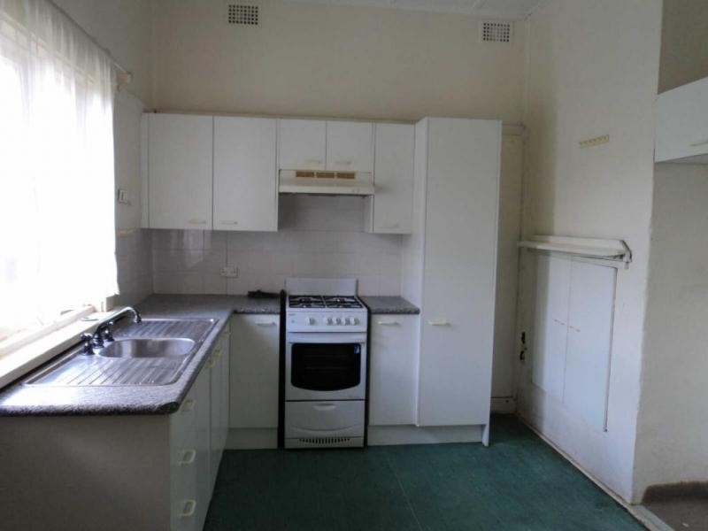 160 CHETWYND ROAD, Guildford NSW 2161