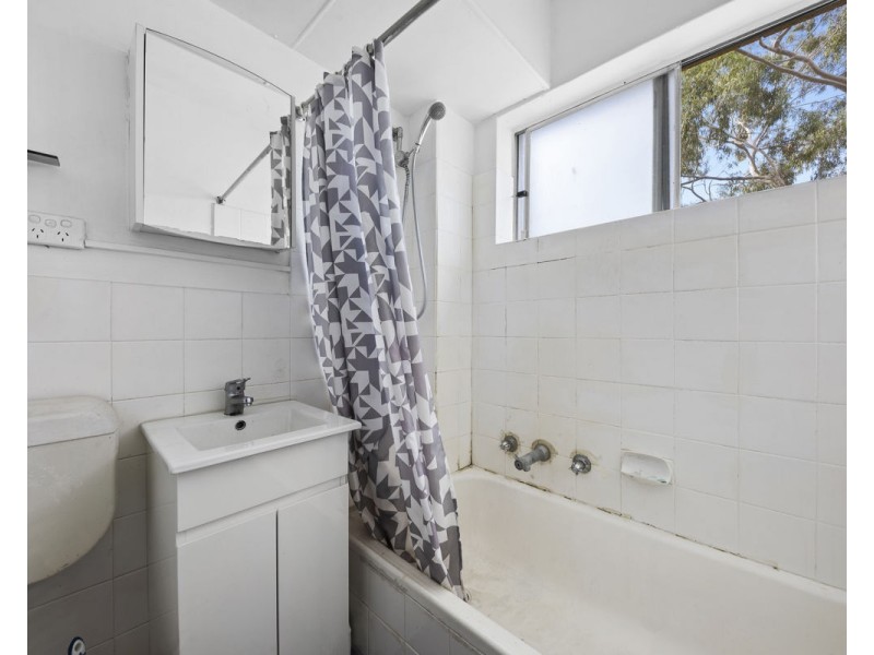 2/18-20 Paton Street, Merrylands NSW 2160