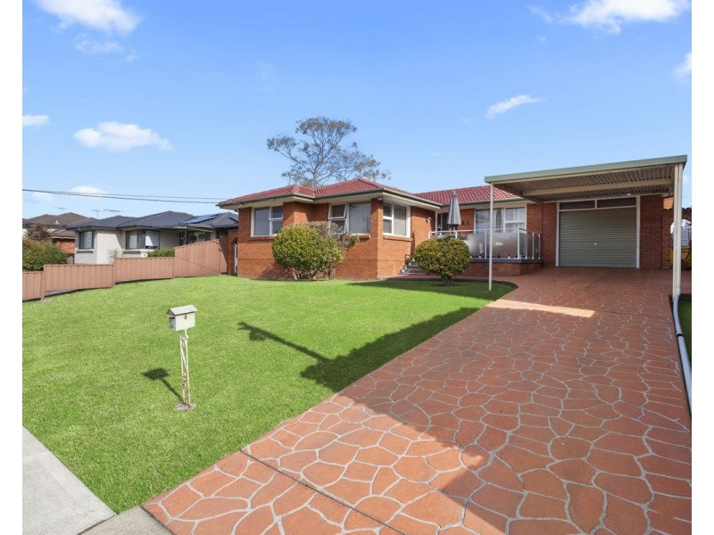 56 Sandra Street, Woodpark NSW 2164
