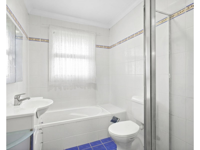 56 Sandra Street, Woodpark NSW 2164