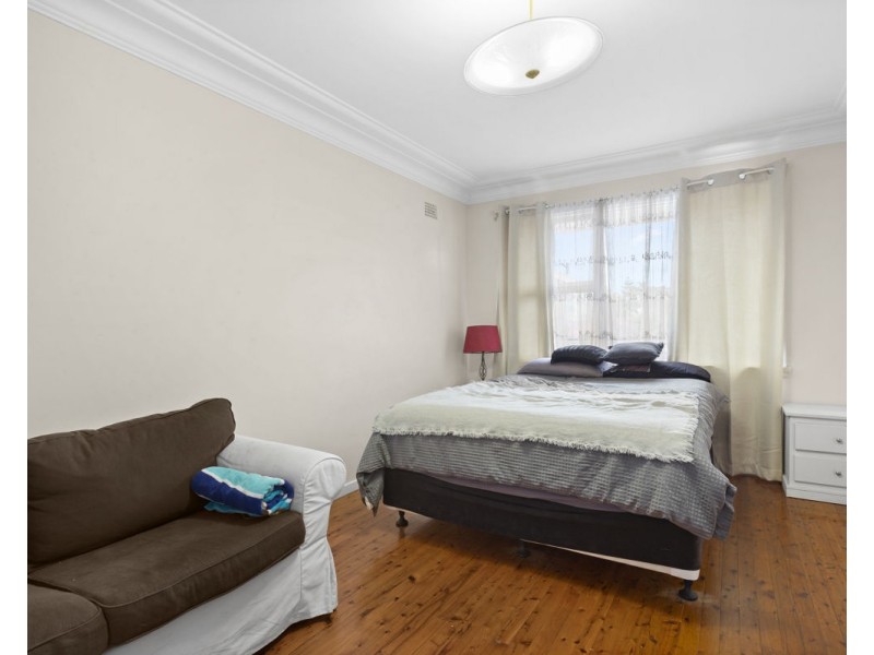 56 Sandra Street, Woodpark NSW 2164