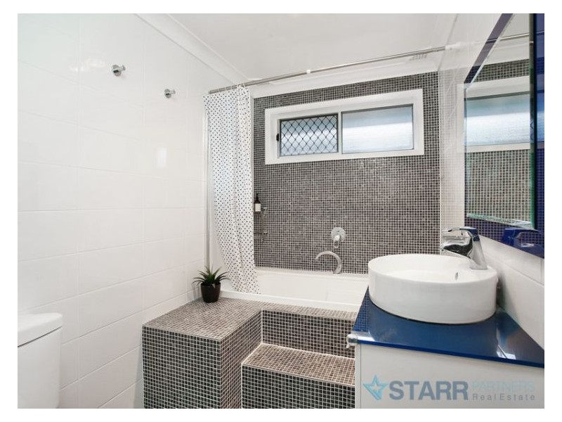 4 Haywood Place, Greystanes NSW 2145