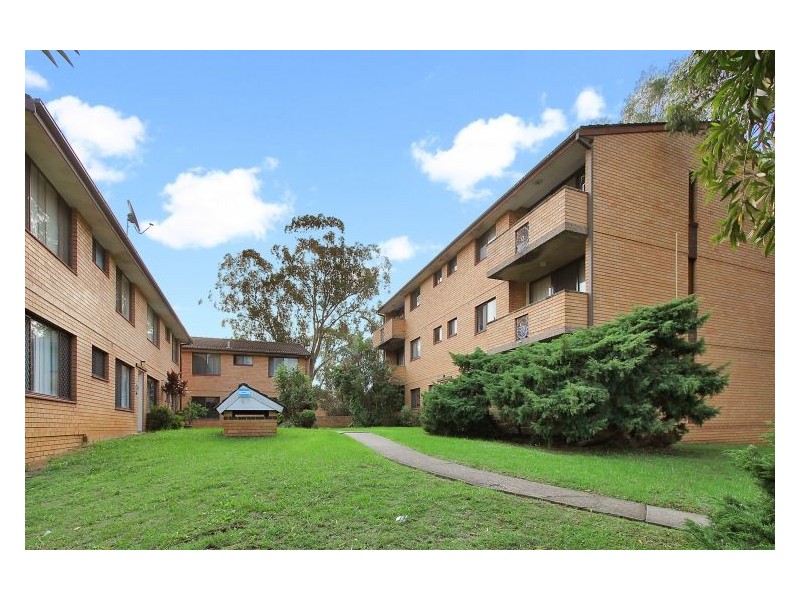 14/28 Treves Street, Merrylands NSW 2160