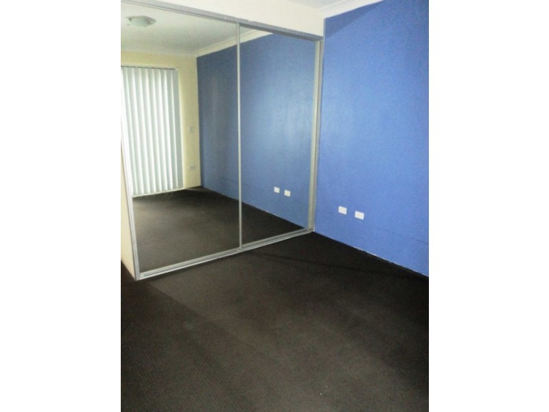 10/223-225 WILLIAM STREET, Merrylands NSW 2160