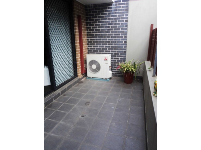 10/223-225 WILLIAM STREET, Merrylands NSW 2160