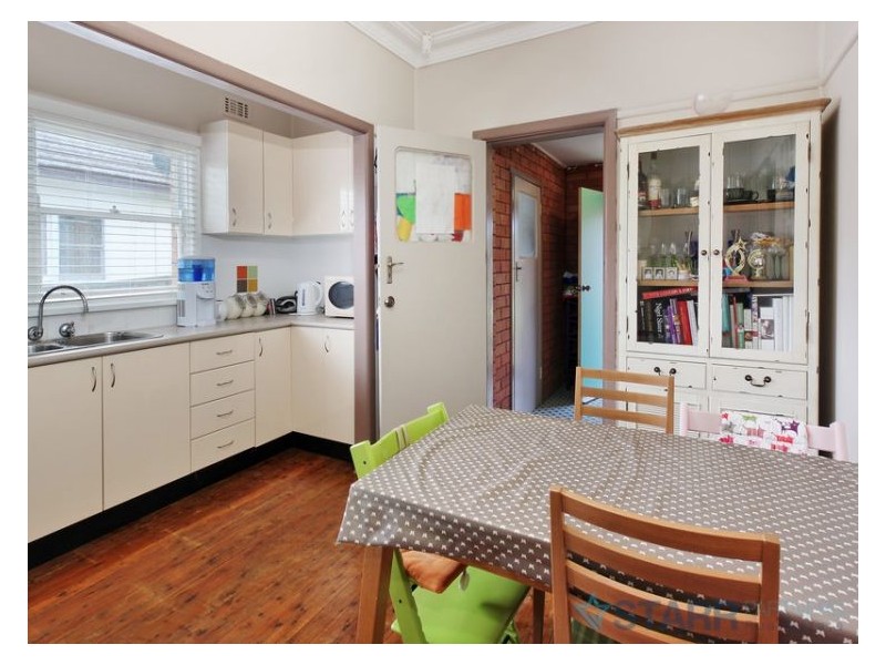 9 Brooks Street, Guildford NSW 2161