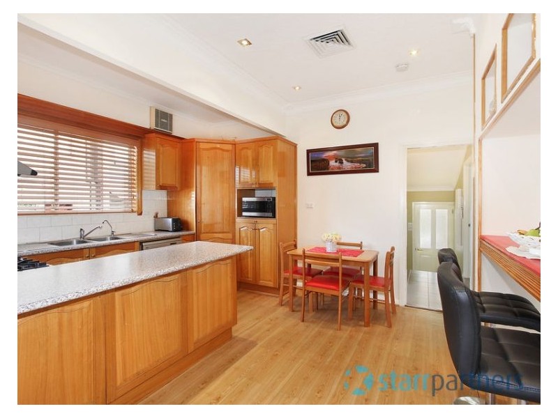 219 Fowler Road, Guildford NSW 2161