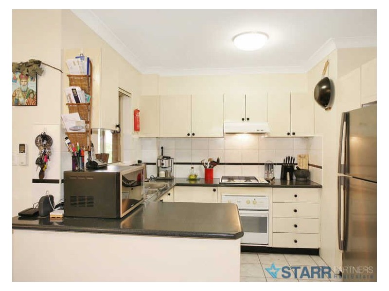 15/253 DUNMORE STREET, Pendle Hill NSW 2145