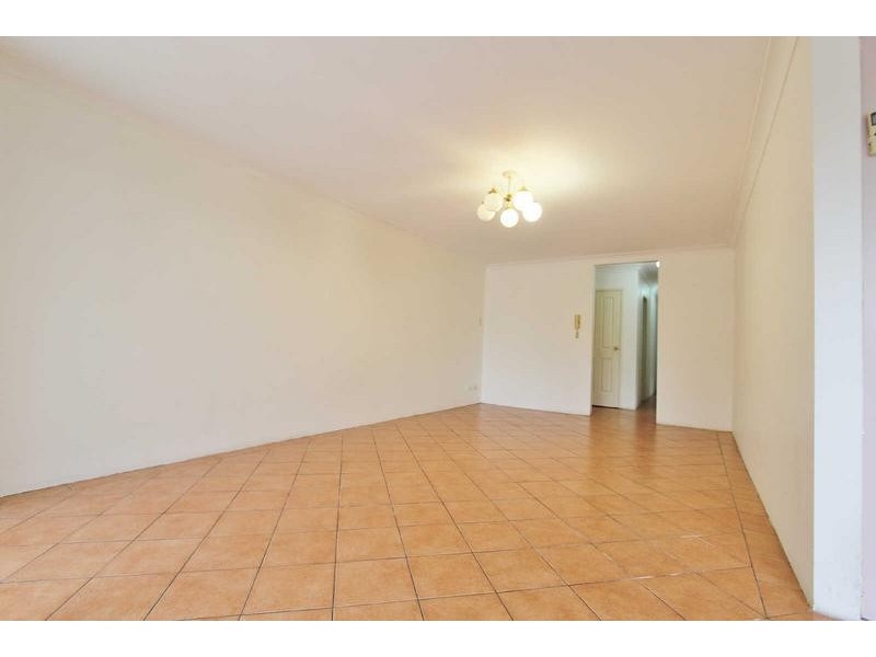 2/47 THE TRONGATE, Granville NSW 2142