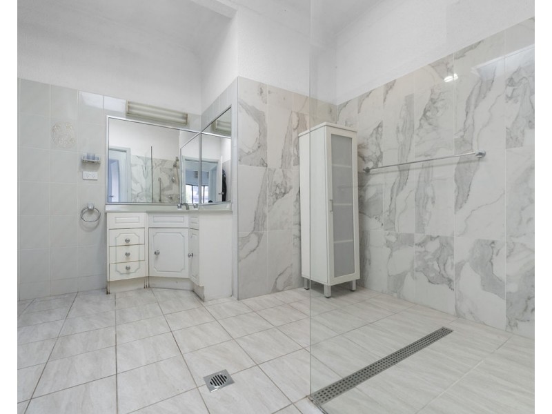 4 Valda Street, Merrylands NSW 2160
