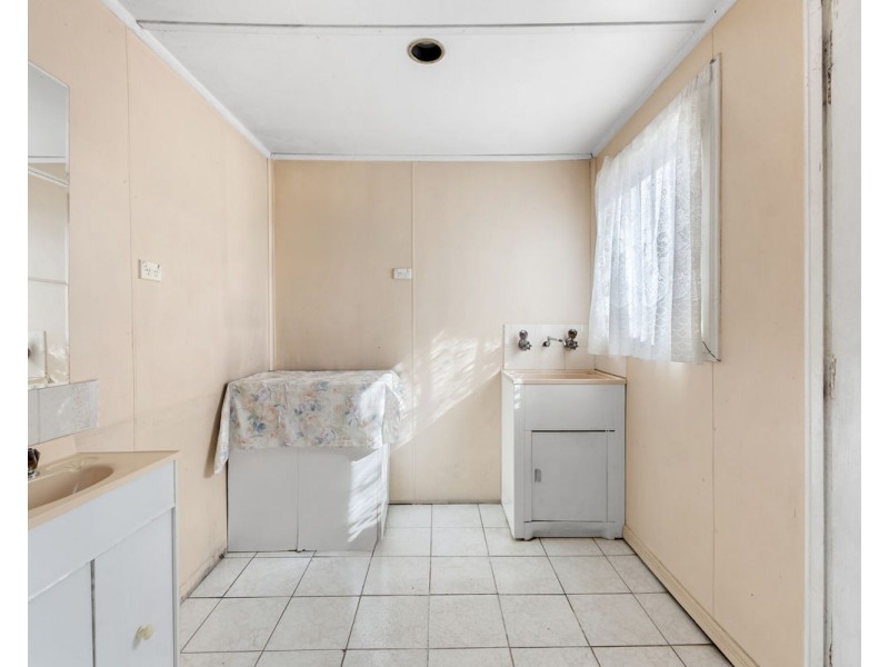 4 Valda Street, Merrylands NSW 2160