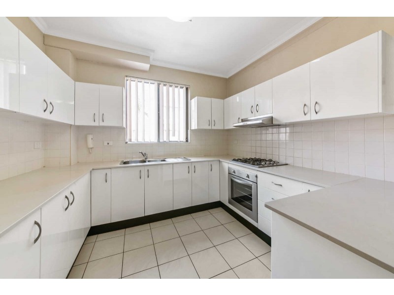 32/30 Railway Terrace, Merrylands NSW 2160