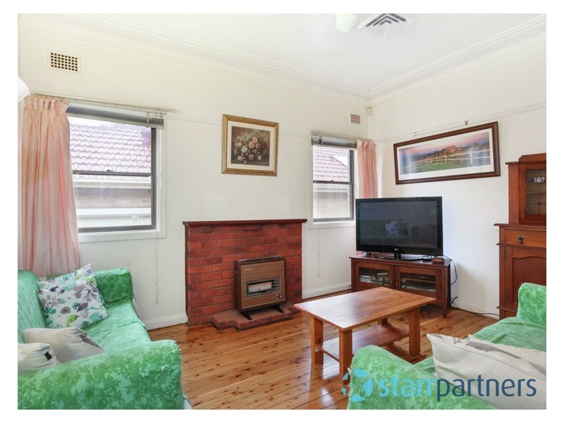 127 Pitt Street, Merrylands NSW 2160