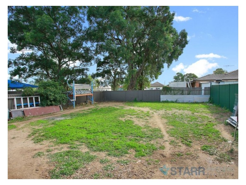 136 Orchardleigh Street, Old Guildford NSW 2161