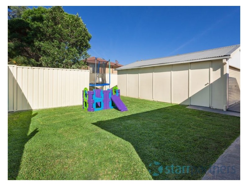 12 Gwydir Street, Greystanes NSW 2145