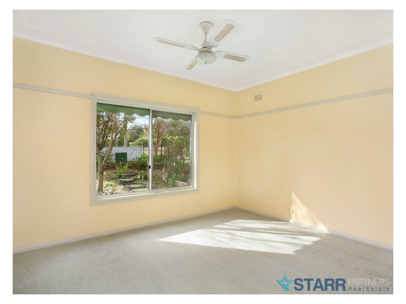 15 Newton Street, Guildford NSW 2161