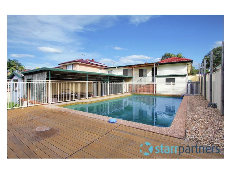 8 Braeside Road, Greystanes NSW 2145