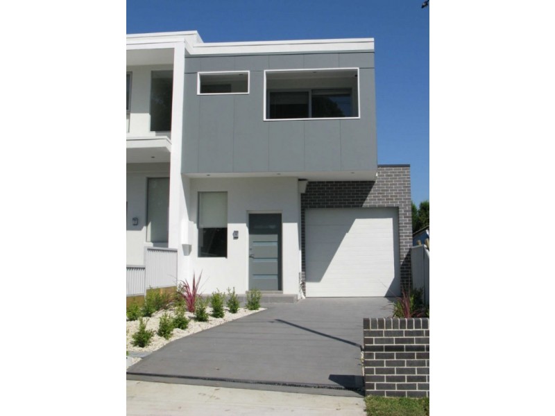 12B COMO STREET, Merrylands NSW 2160