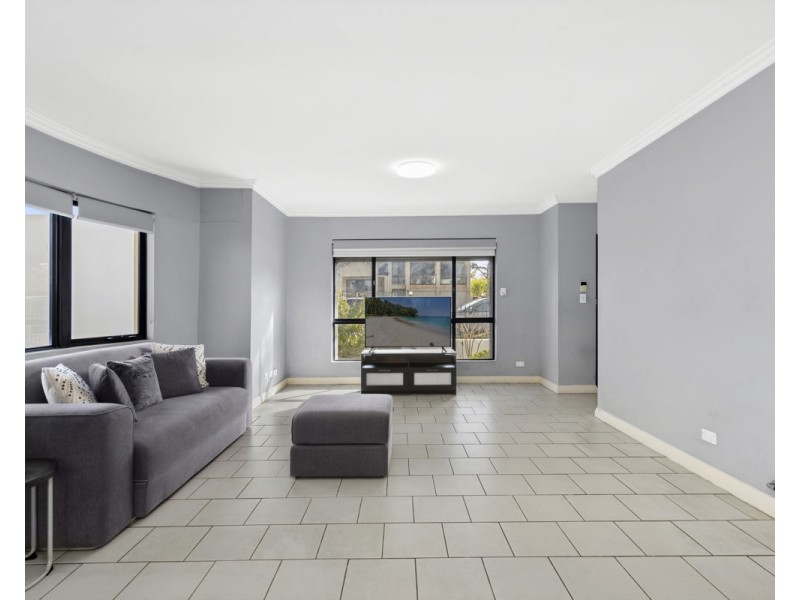 8 Walker Street, Merrylands NSW 2160