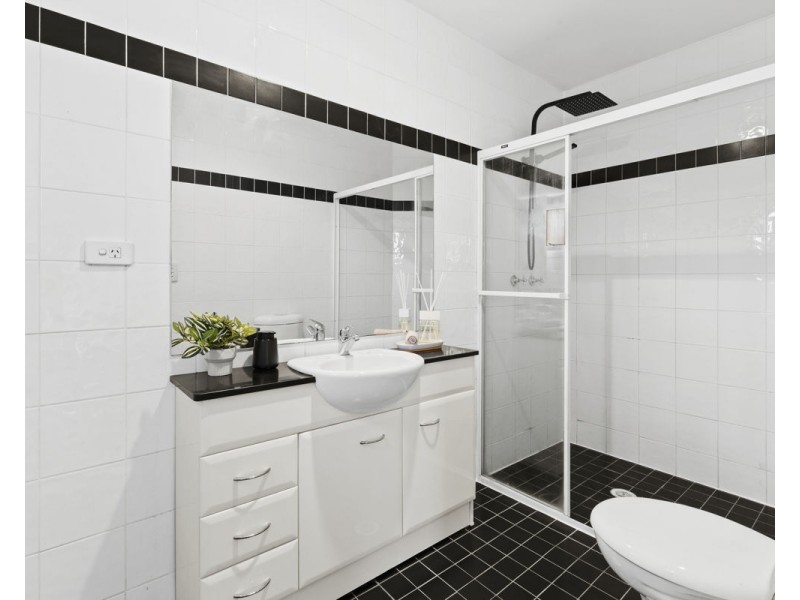 8 Walker Street, Merrylands NSW 2160