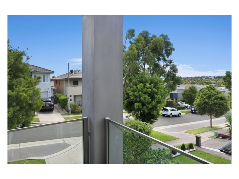 18 Jirrang Street, Pemulwuy NSW 2145