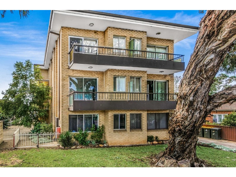 3/37 Calliope Street, Guildford NSW 2161