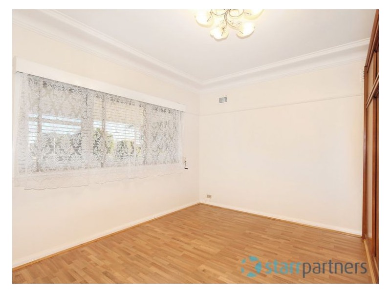 2 Meakin Street, Merrylands NSW 2160