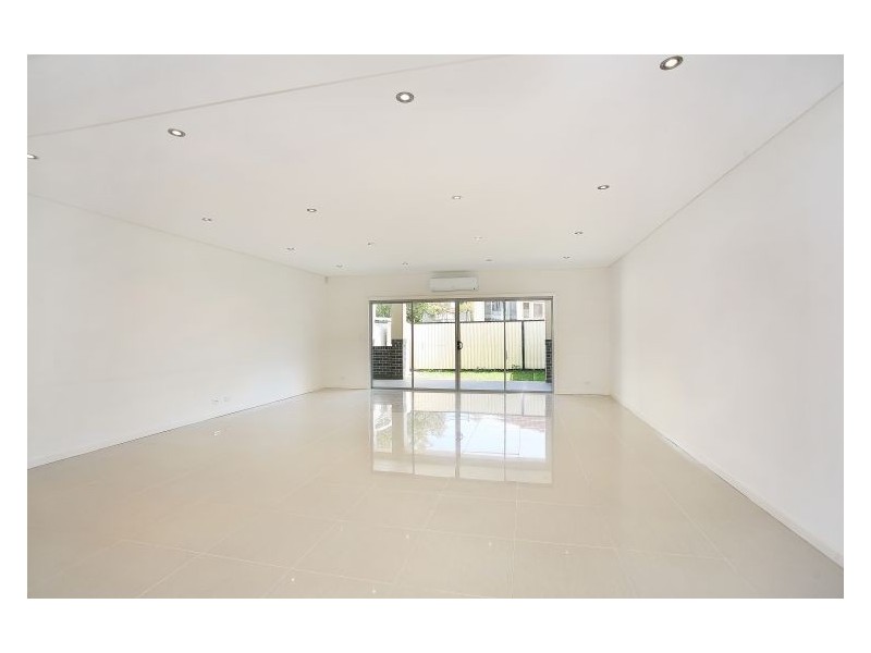 30 Allison Road, Guildford NSW 2161