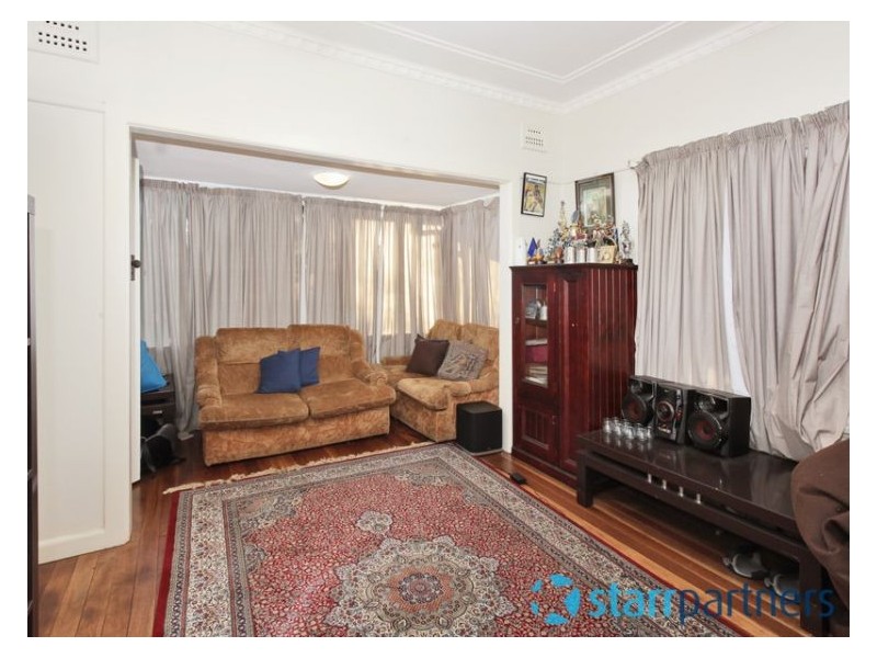 161 Burnett Street, Mays Hill NSW 2145