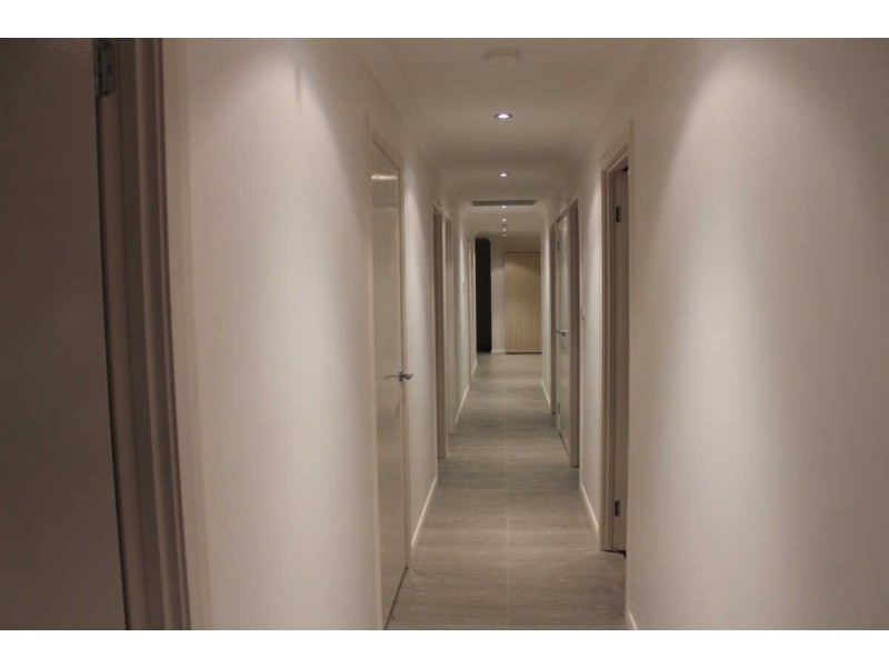 25 WHALANS ROAD, Greystanes NSW 2145