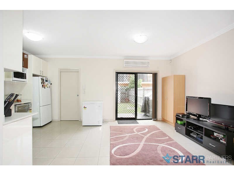 06/38 WYNYARD STREET, Guildford NSW 2161