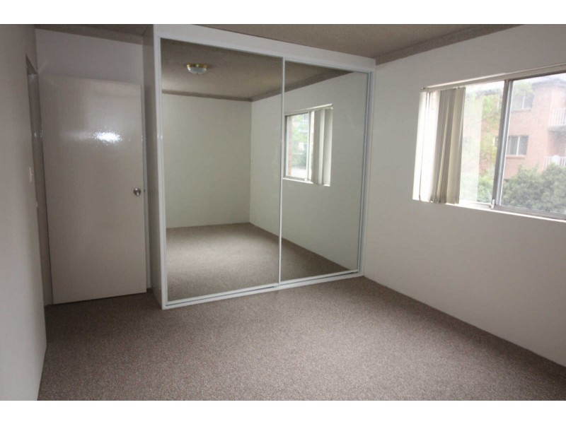 32/22 NEWMAN STREET, Merrylands NSW 2160