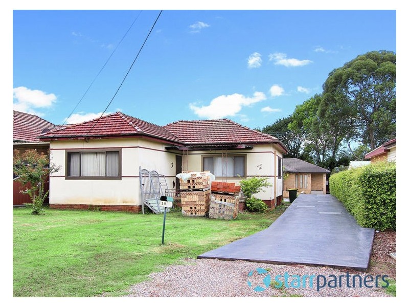18 Cecil Street, Guildford NSW 2161