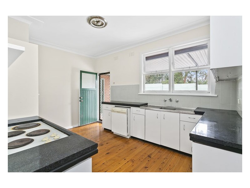 7 Royal Place, Greystanes NSW 2145