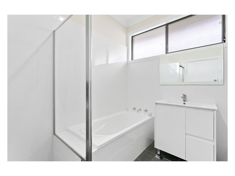 7 Royal Place, Greystanes NSW 2145