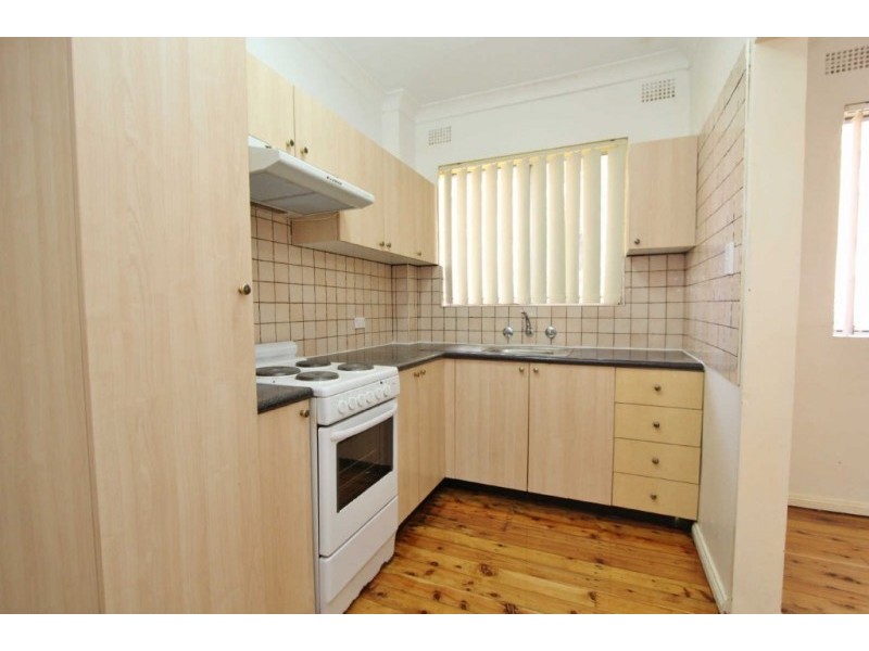 2/22 SHEFFIELD STREET, Merrylands NSW 2160