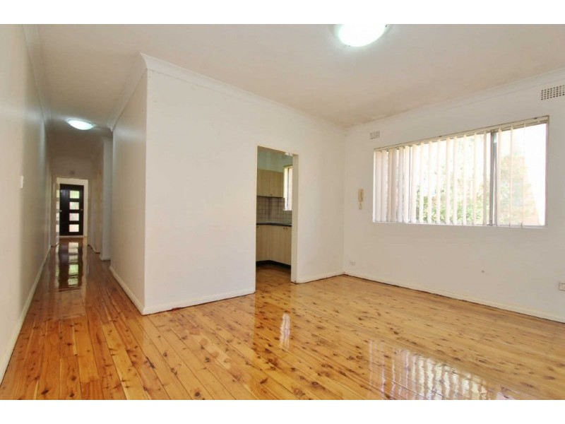 2/22 SHEFFIELD STREET, Merrylands NSW 2160